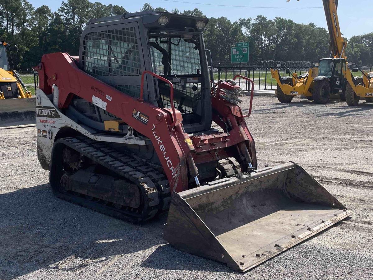 2020 Takeuchi TL10V2