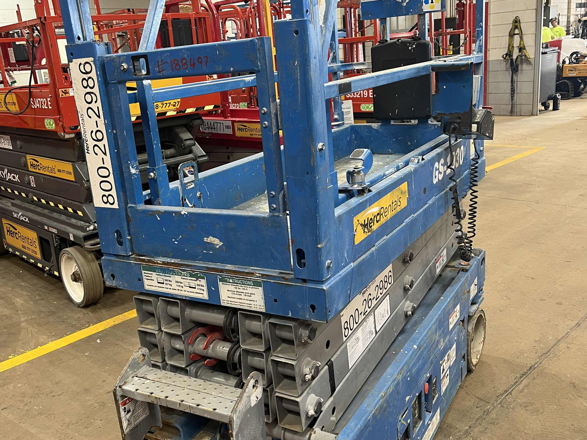 2019 Genie GS-1930-4
