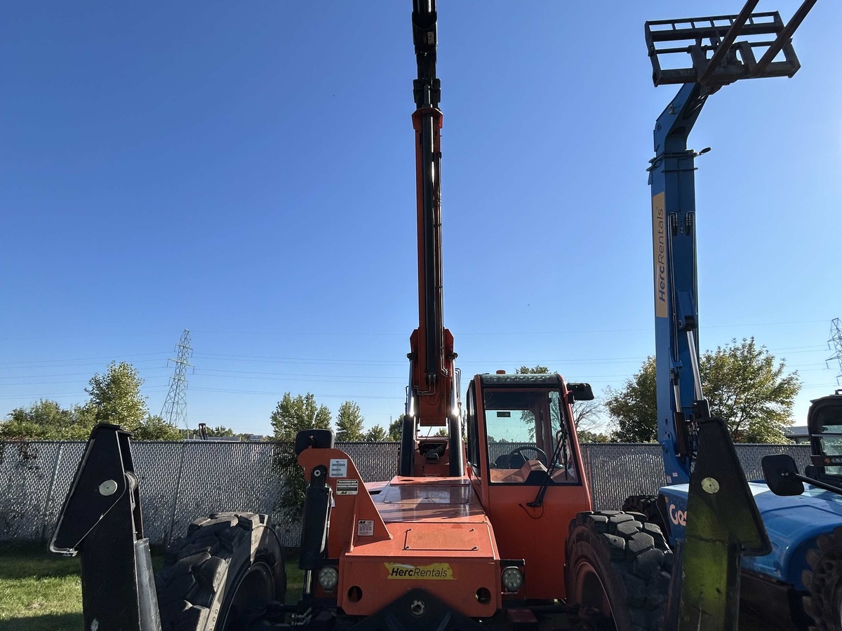 2021 SkyTrak 10042-6