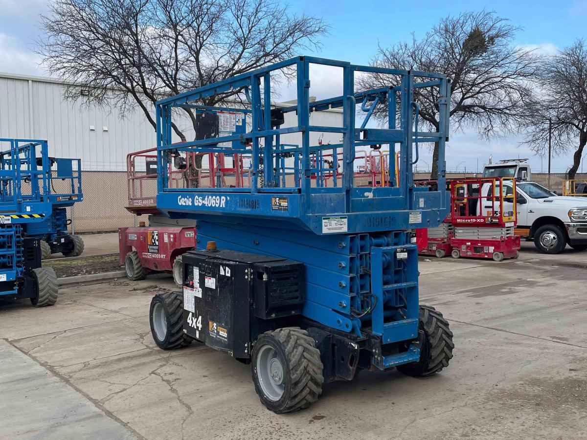 2016 Genie GS-4069 RT
