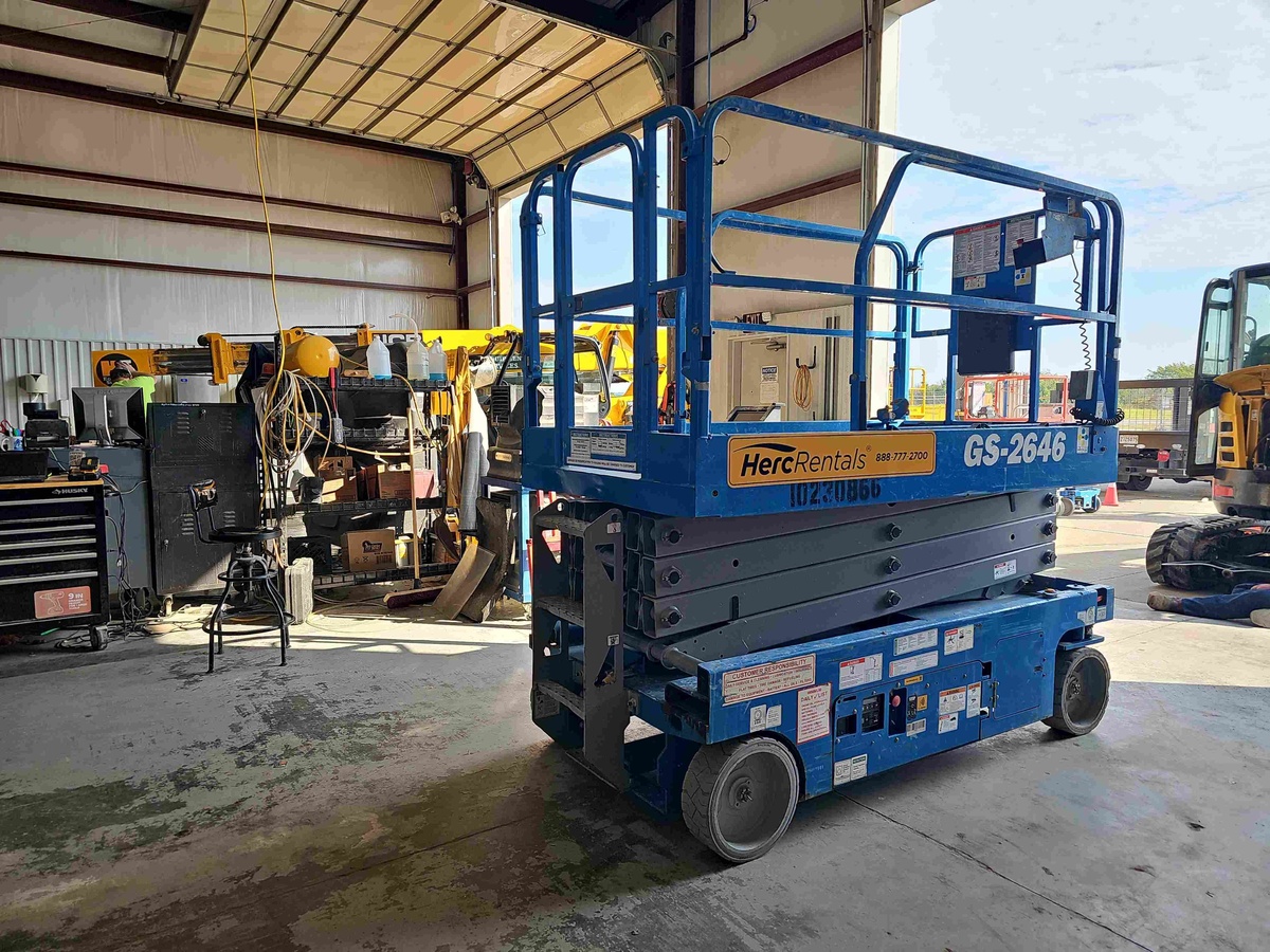 2017 Genie GS-2646-4