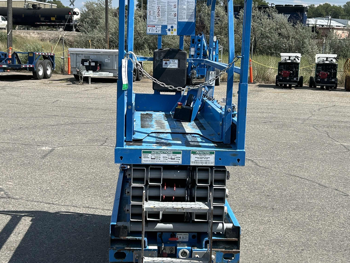 2019 Genie GS-1930