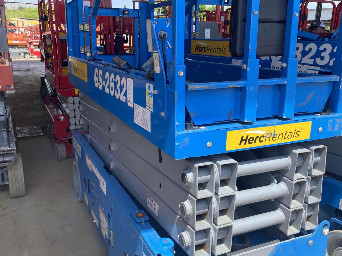 2018 Genie GS-2632