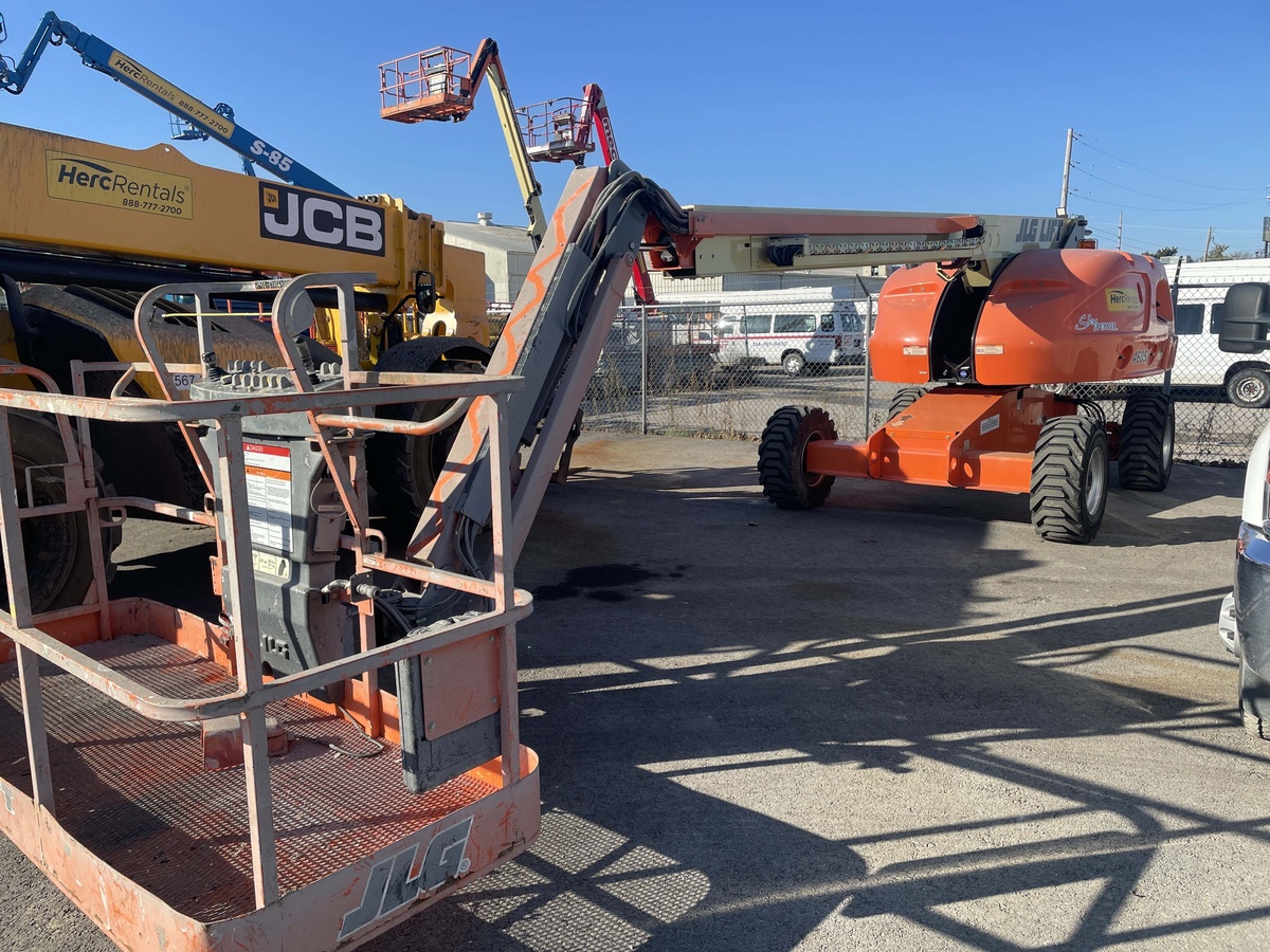 2013 JLG 460SJ-3