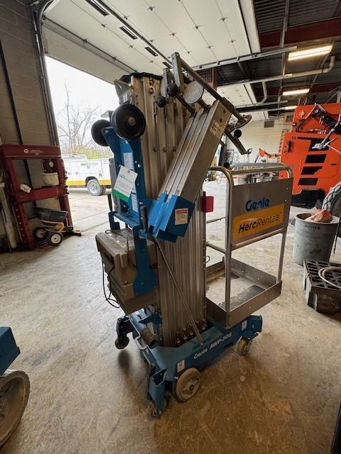 2019 Genie AWP-30S