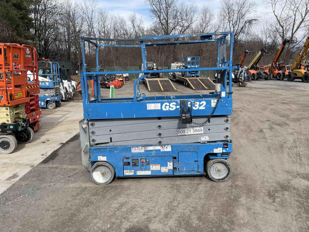 2018 Genie GS-2632