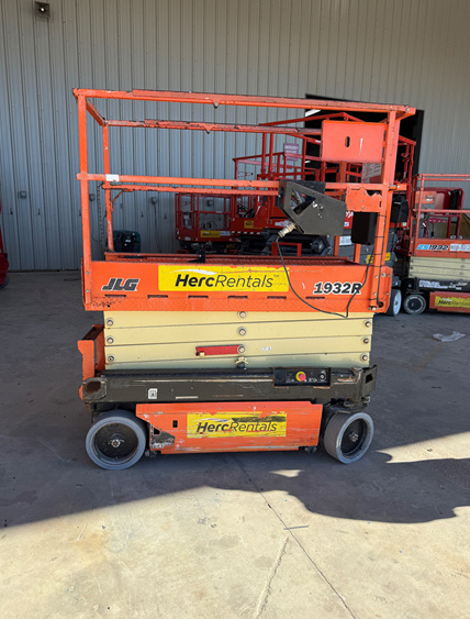 2018 JLG 1932R-5
