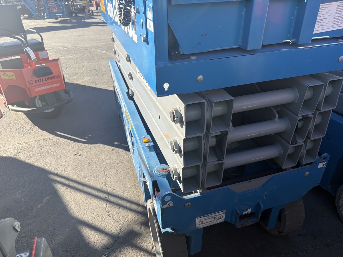 2018 Genie GS-2632-4