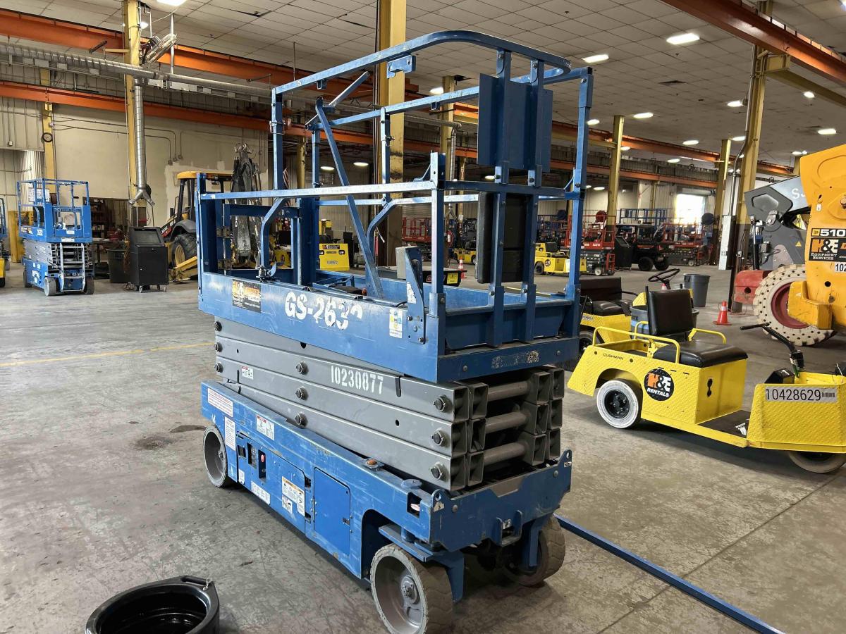 2017 Genie GS-2632