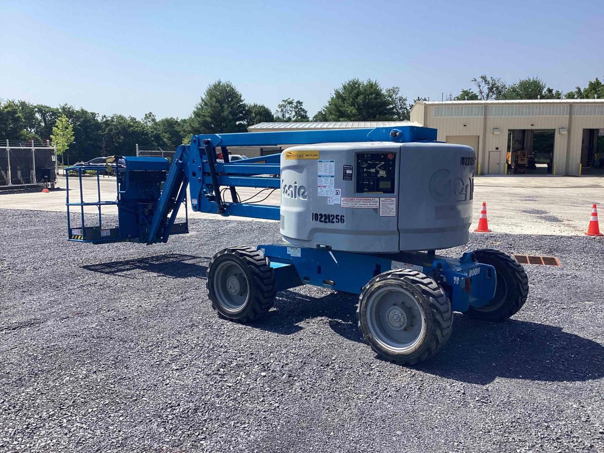 2017 Genie Z-45/25 RT-4