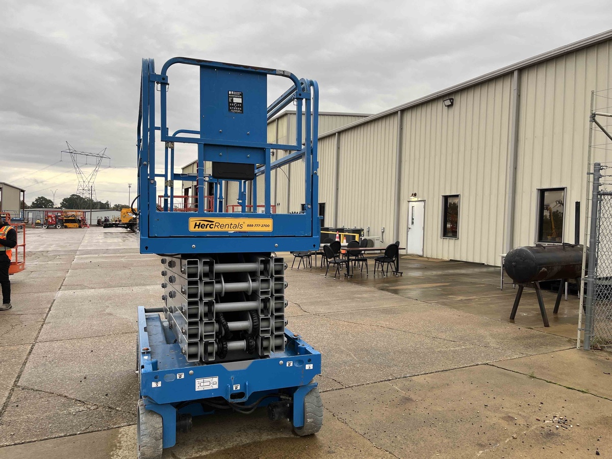 2018 Genie GS-4047-6