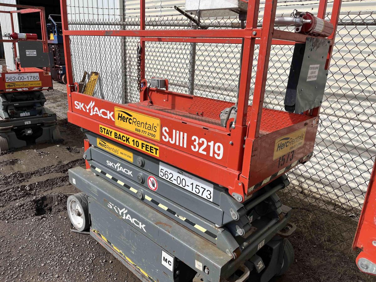 2018 Skyjack SJ3219