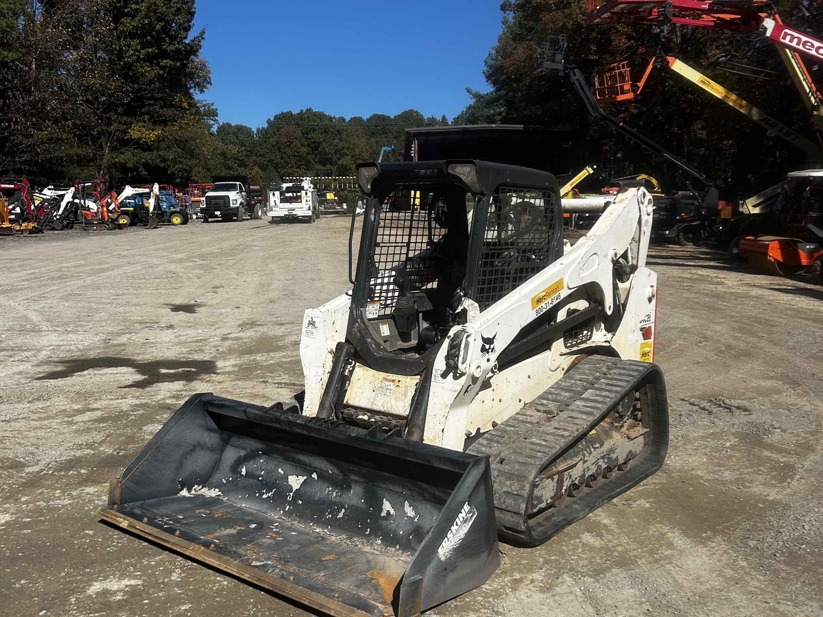 2021 Bobcat T740-4