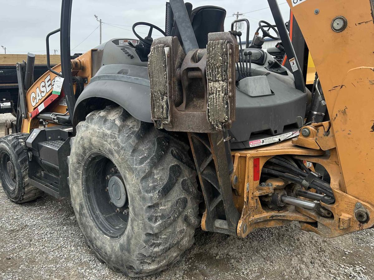 2019 Case 580N