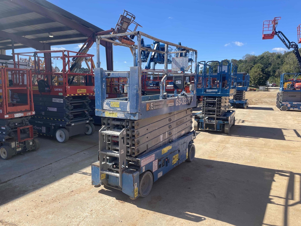 2018 Genie GS-3232-4