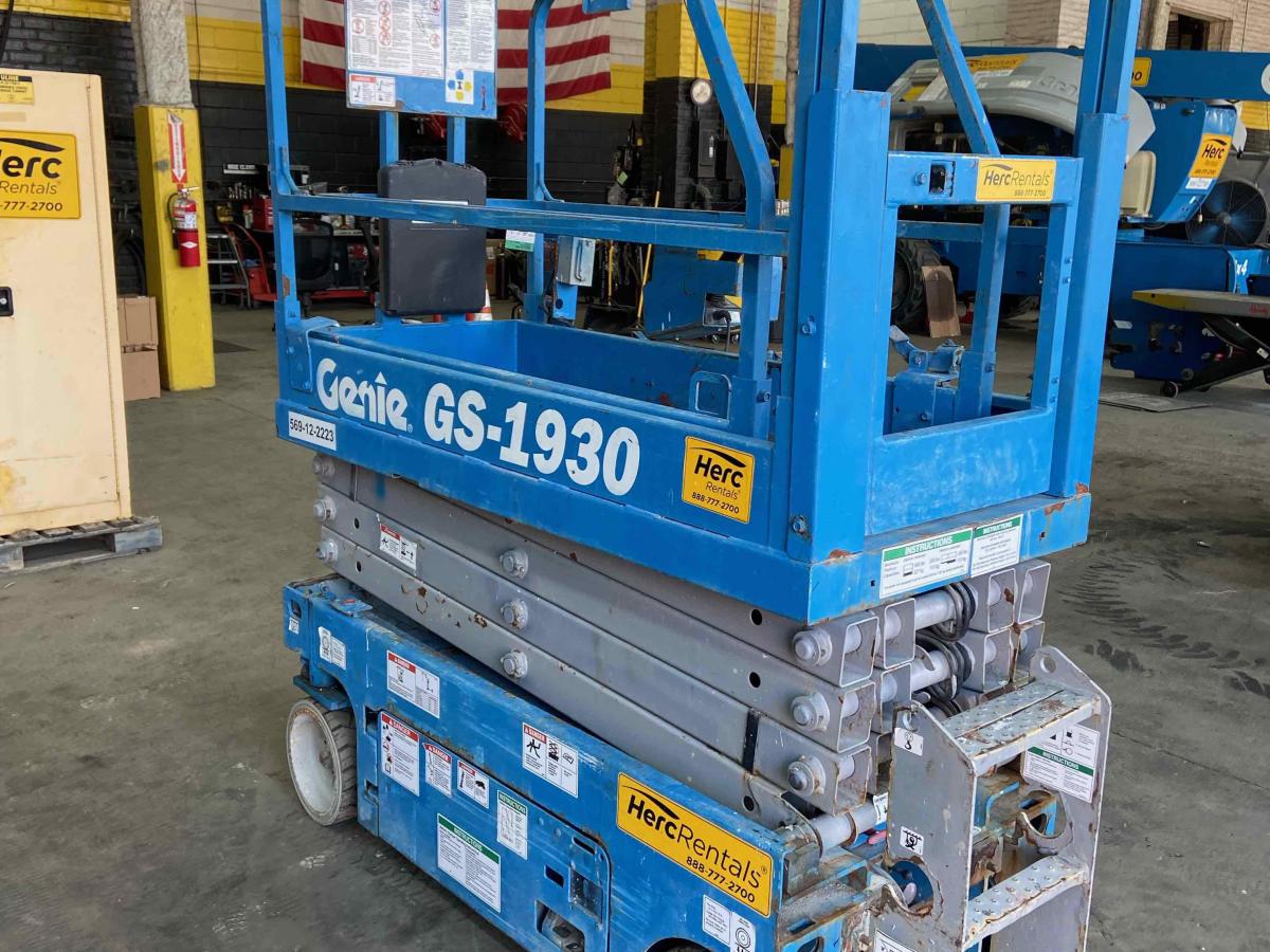 2017 Genie GS-1930-4
