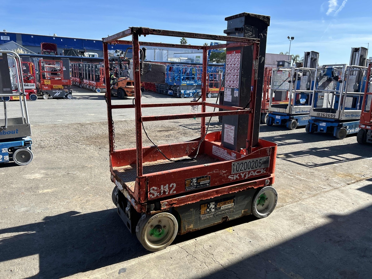 2016 Skyjack SJ12