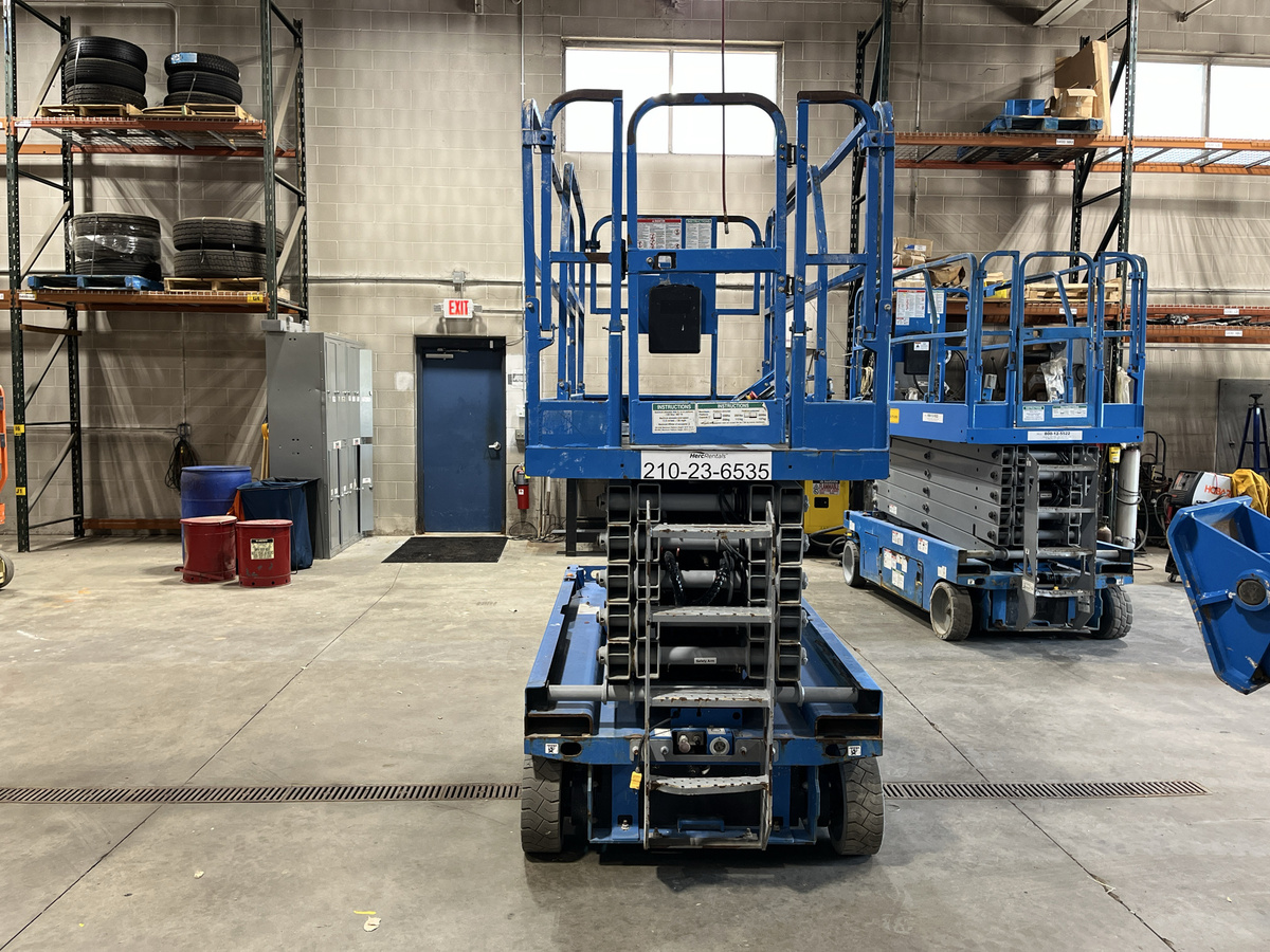 2019 Genie GS-4047-4