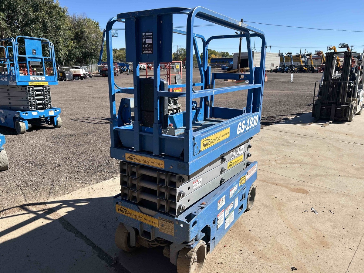 2017 Genie GS-1930-4