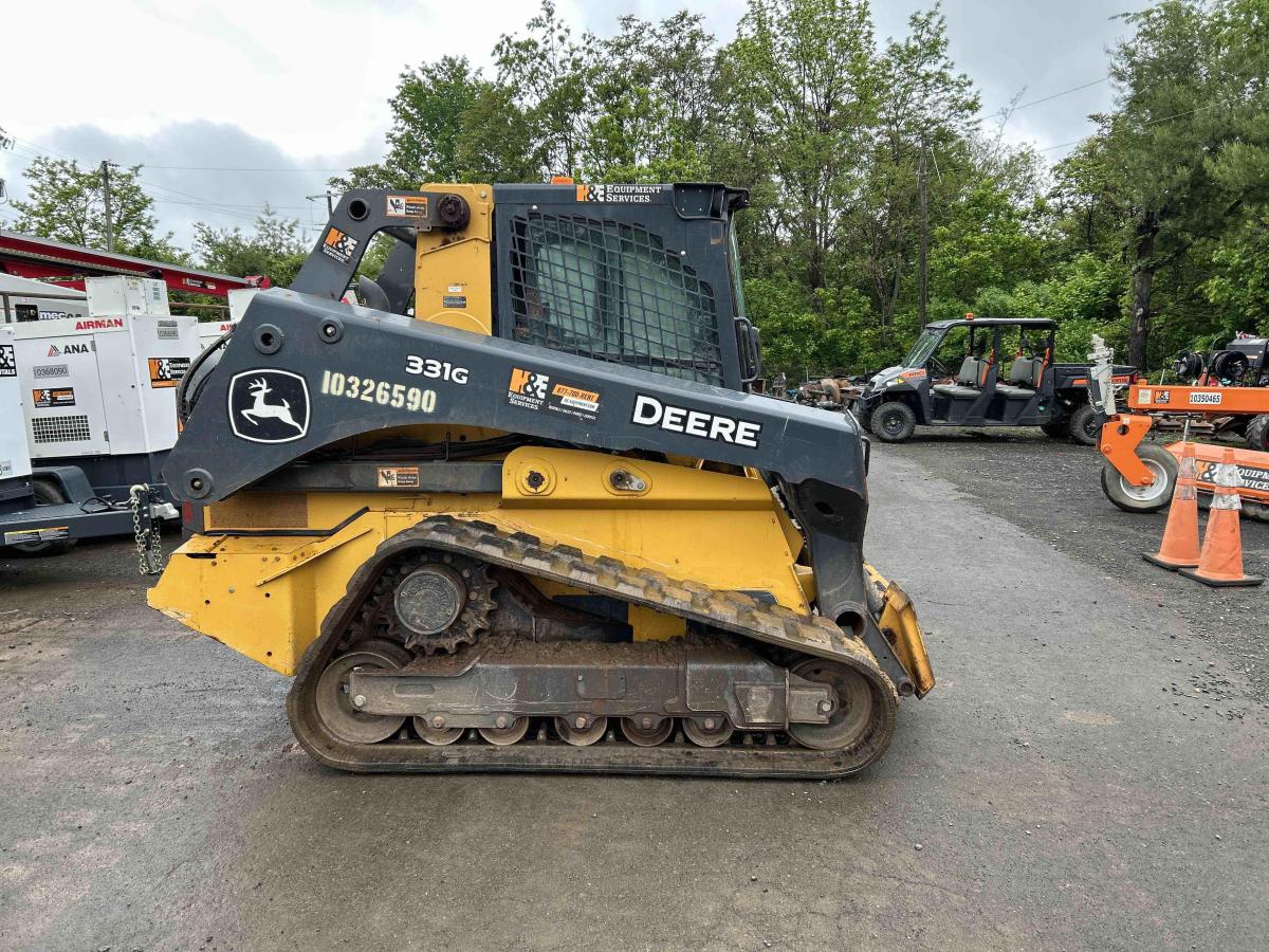 2021 John Deere 331G