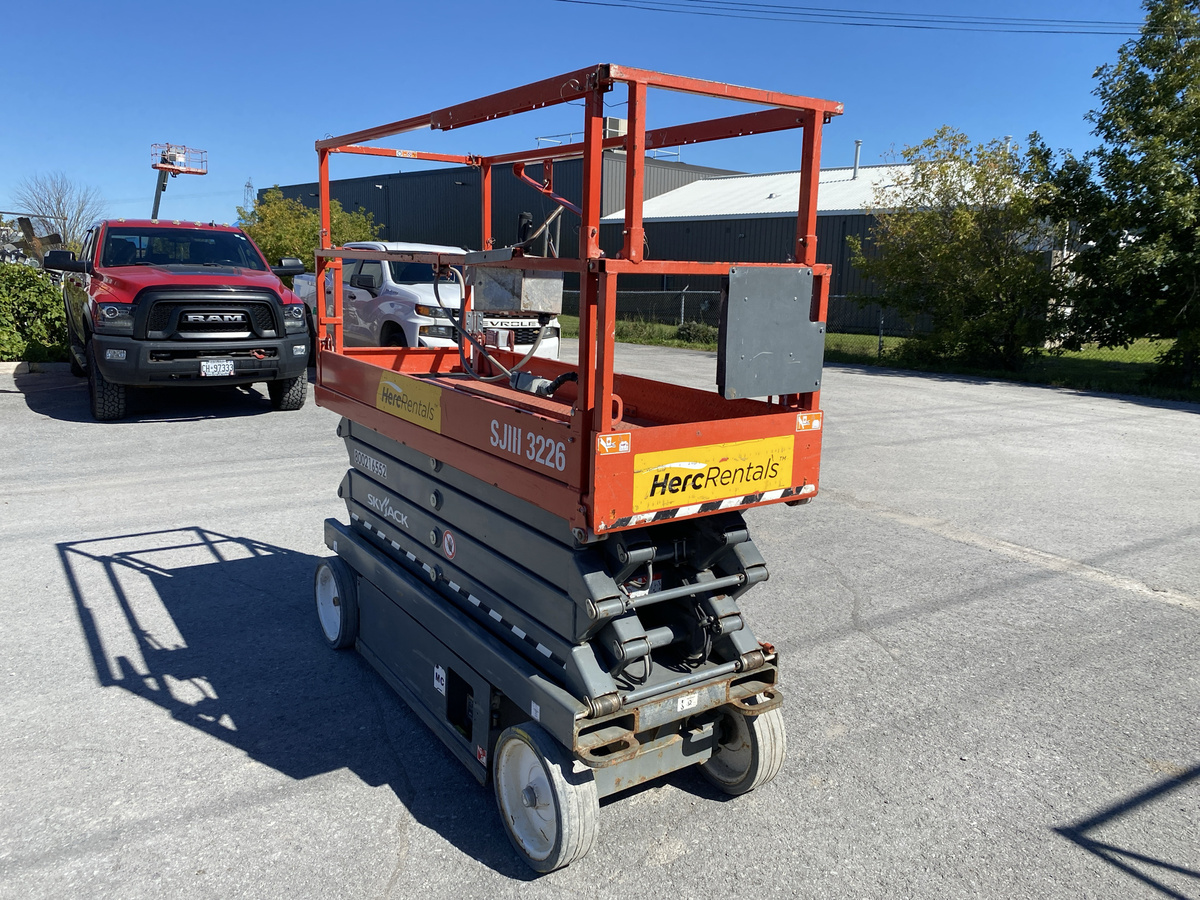 2018 Skyjack SJ3226-2