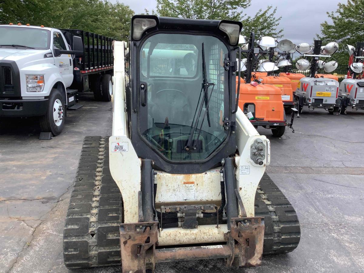 2021 Bobcat T740-2