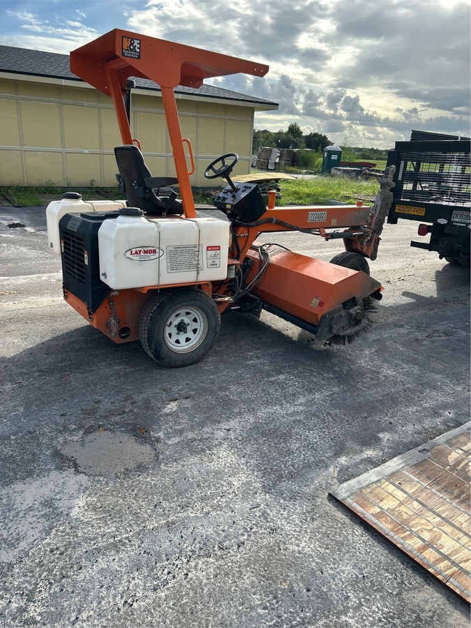 2021 LayMor SM300-4