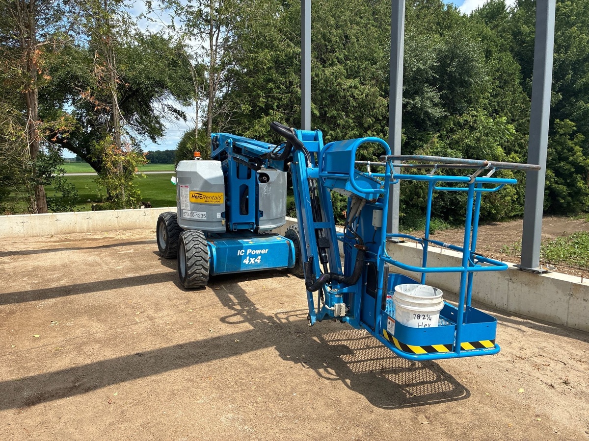 2017 Genie Z-34/22