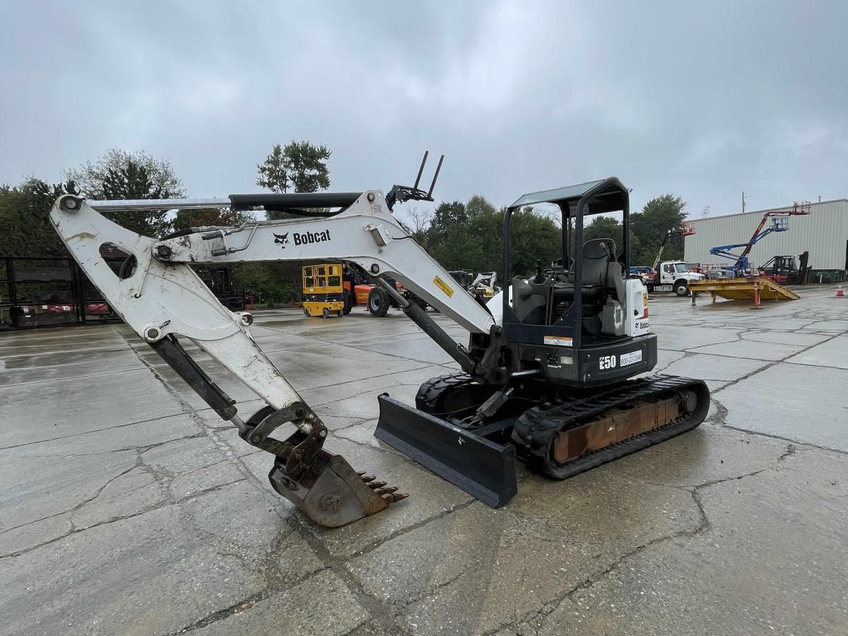 2018 Bobcat E50