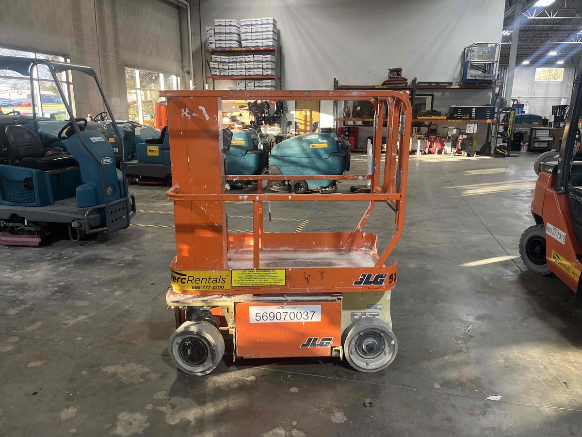 2016 JLG 1230ES-3