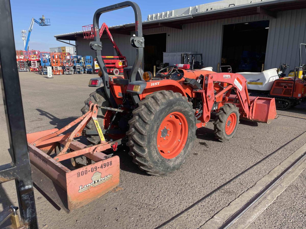 2018 Kubota L4701