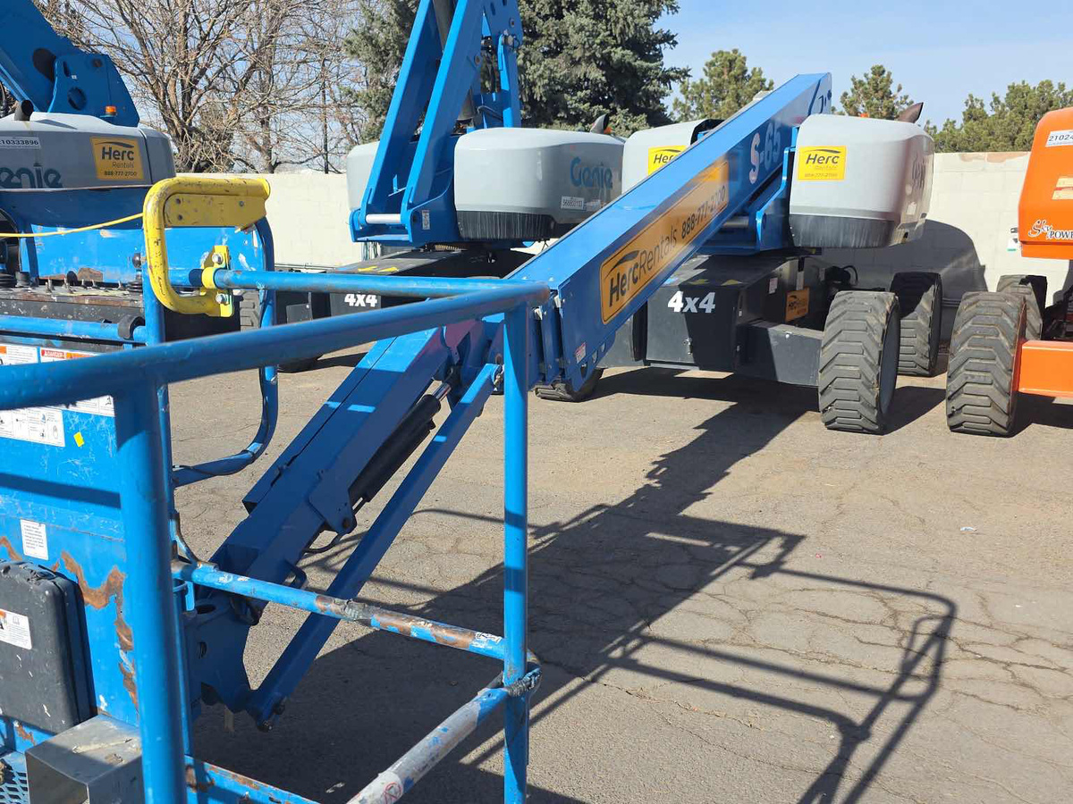 2018 Genie S-65