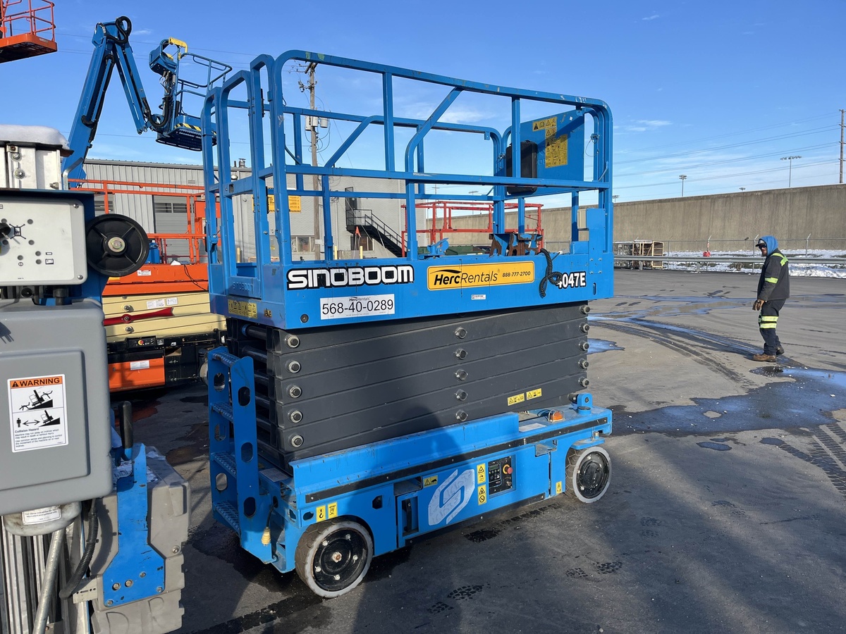 2020 Sinoboom 1212E(4047E)-2