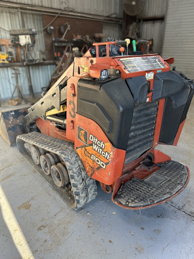 2017 Ditch Witch SK800
