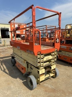 2018 JLG 3246ES-4