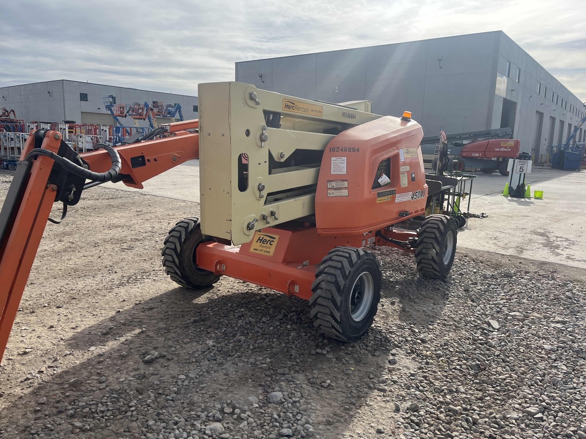 2018 JLG 450AJ-5
