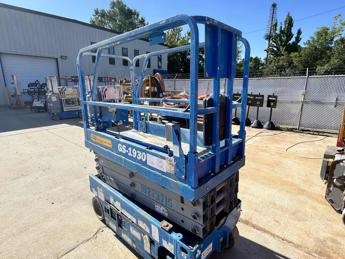 2019 Genie GS-1930