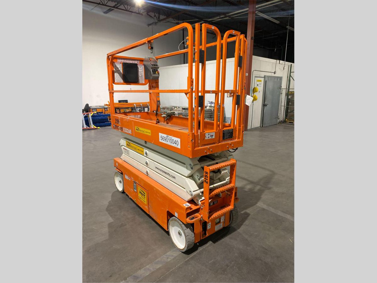 2022 Snorkel S3226E