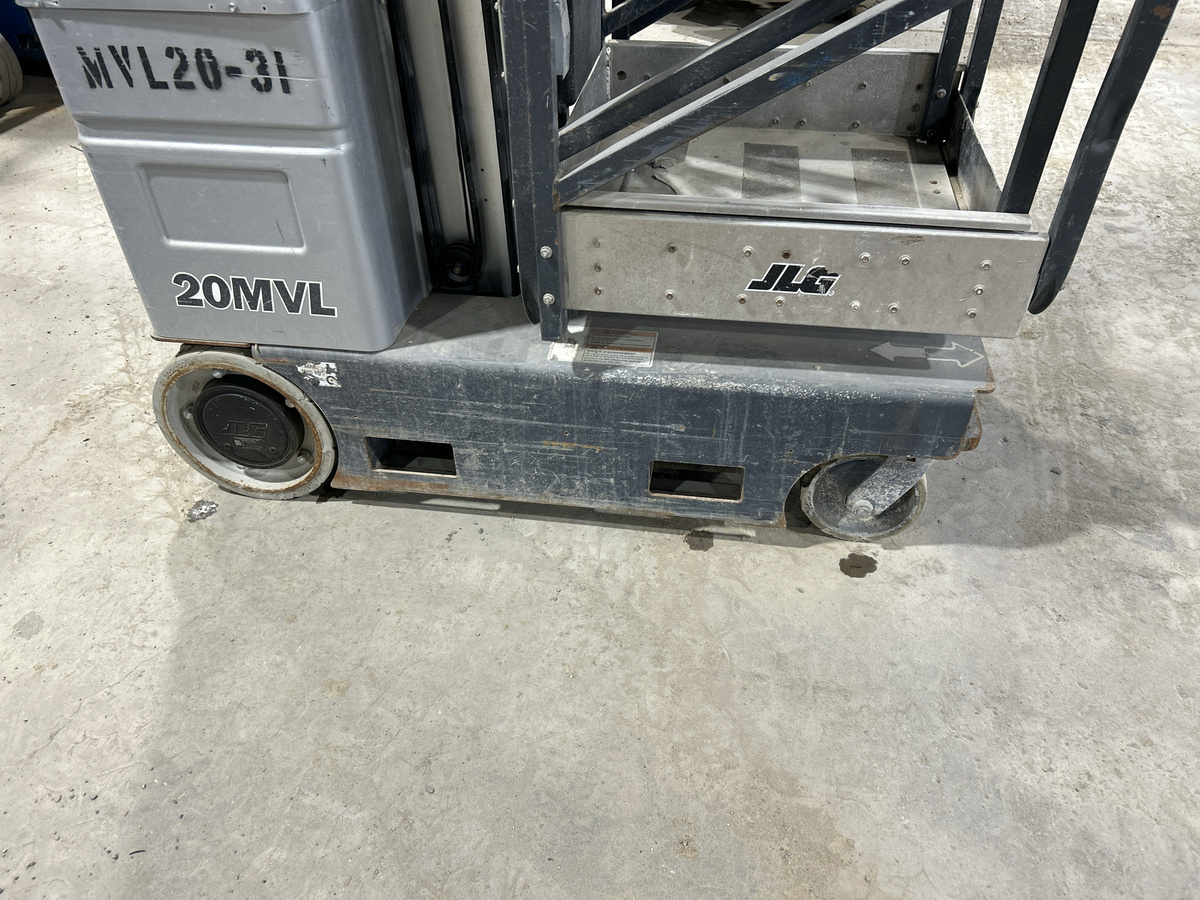 2016 JLG 20MVL-6