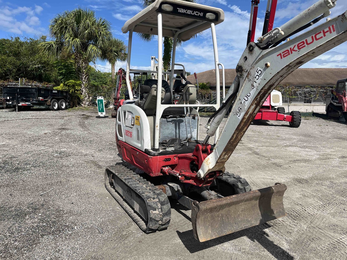 2020 Takeuchi TB216-2