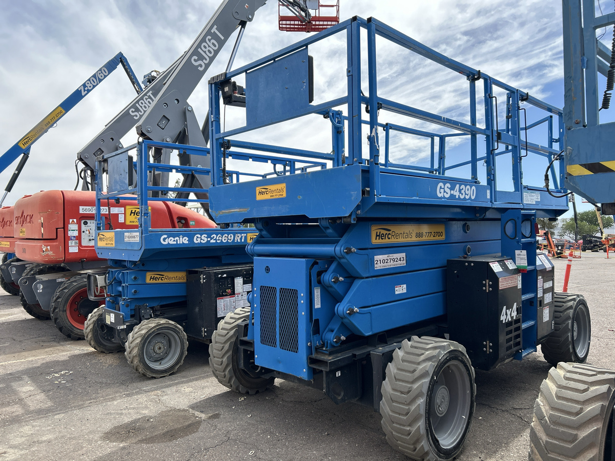 2019 Genie GS-4390 RT-6