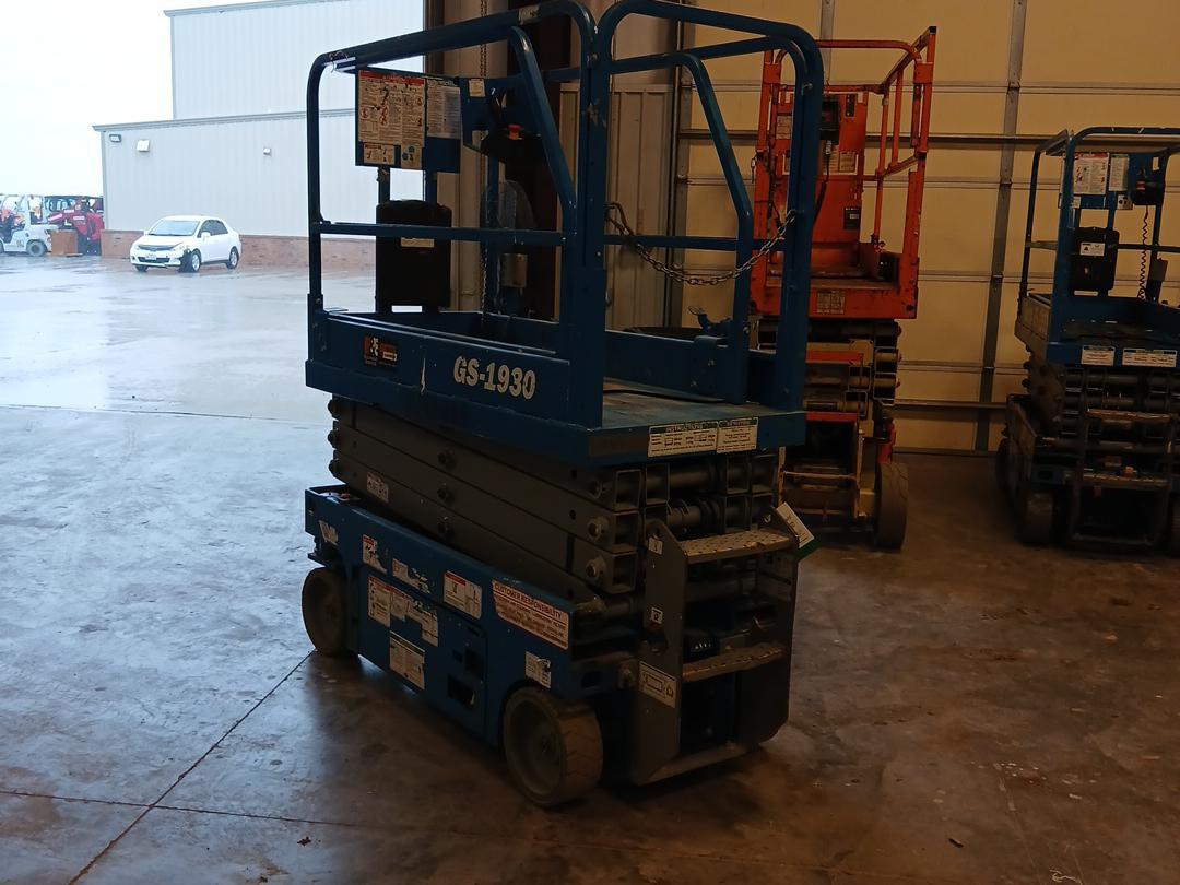 2017 Genie GS-1930-10