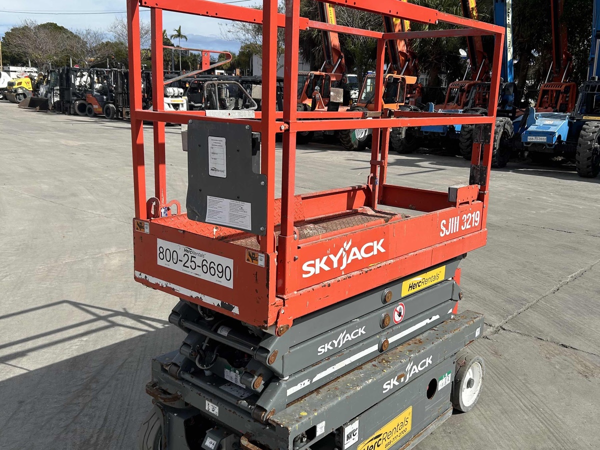 2019 Skyjack SJ3219-4