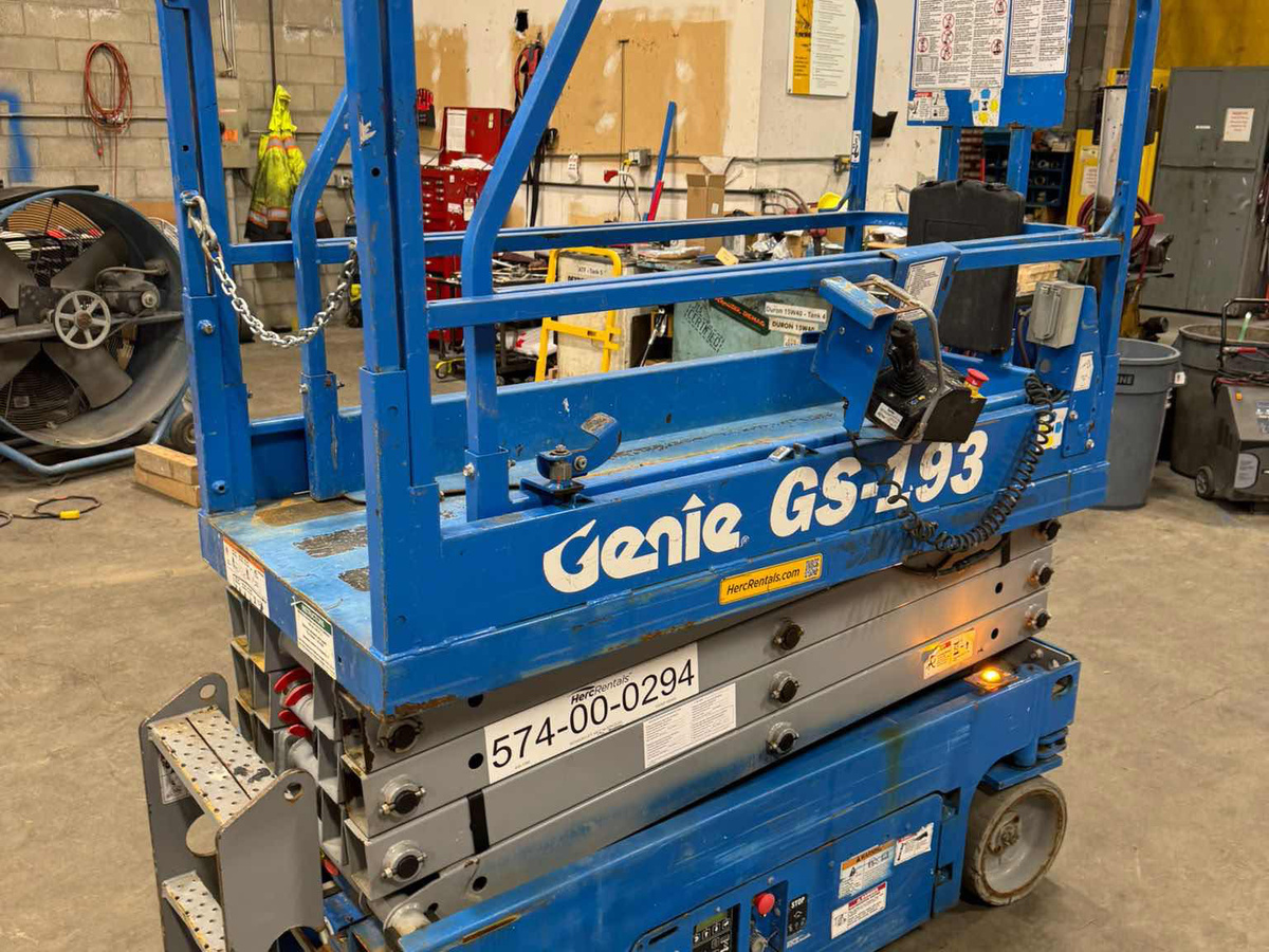 2019 Genie GS-1930-4