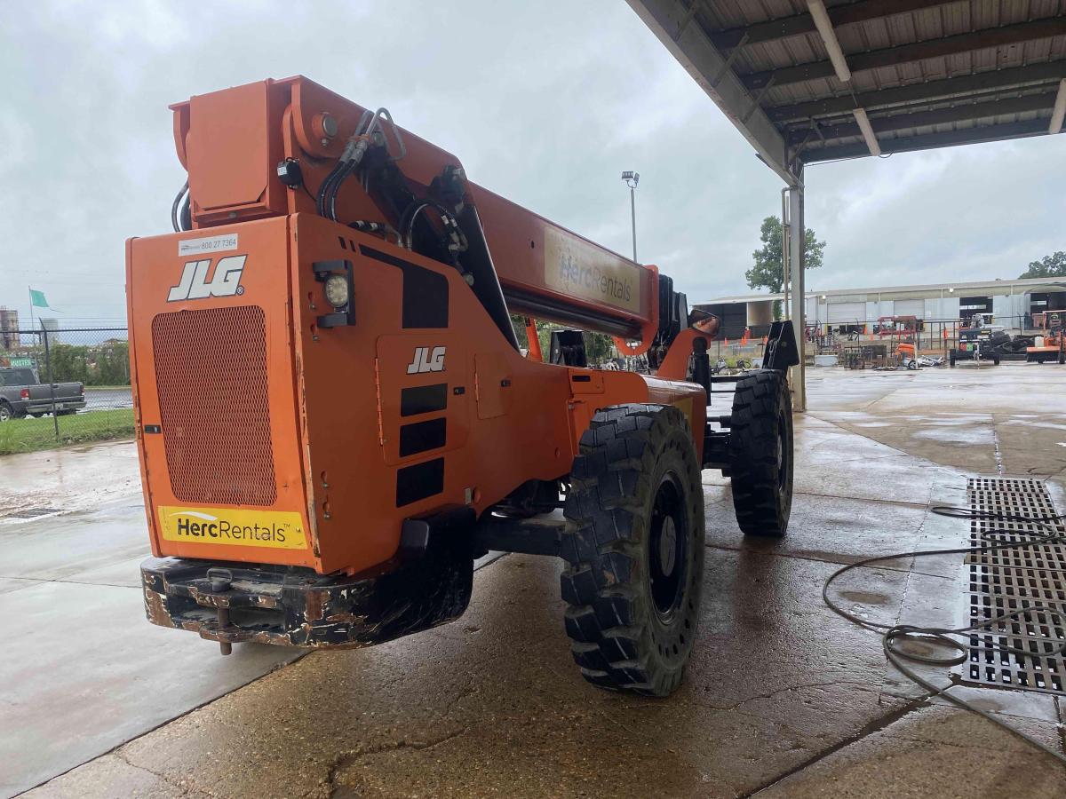2020 SkyTrak 10042