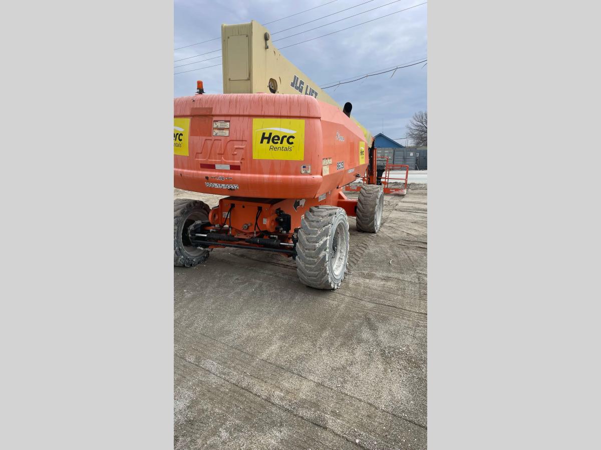 2017 JLG 860SJ