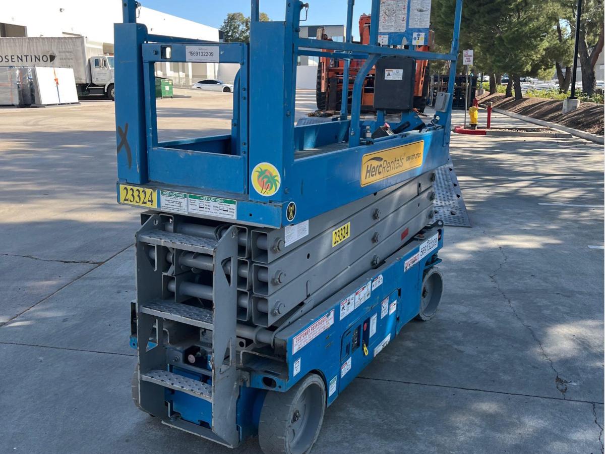 2018 Genie GS-2632