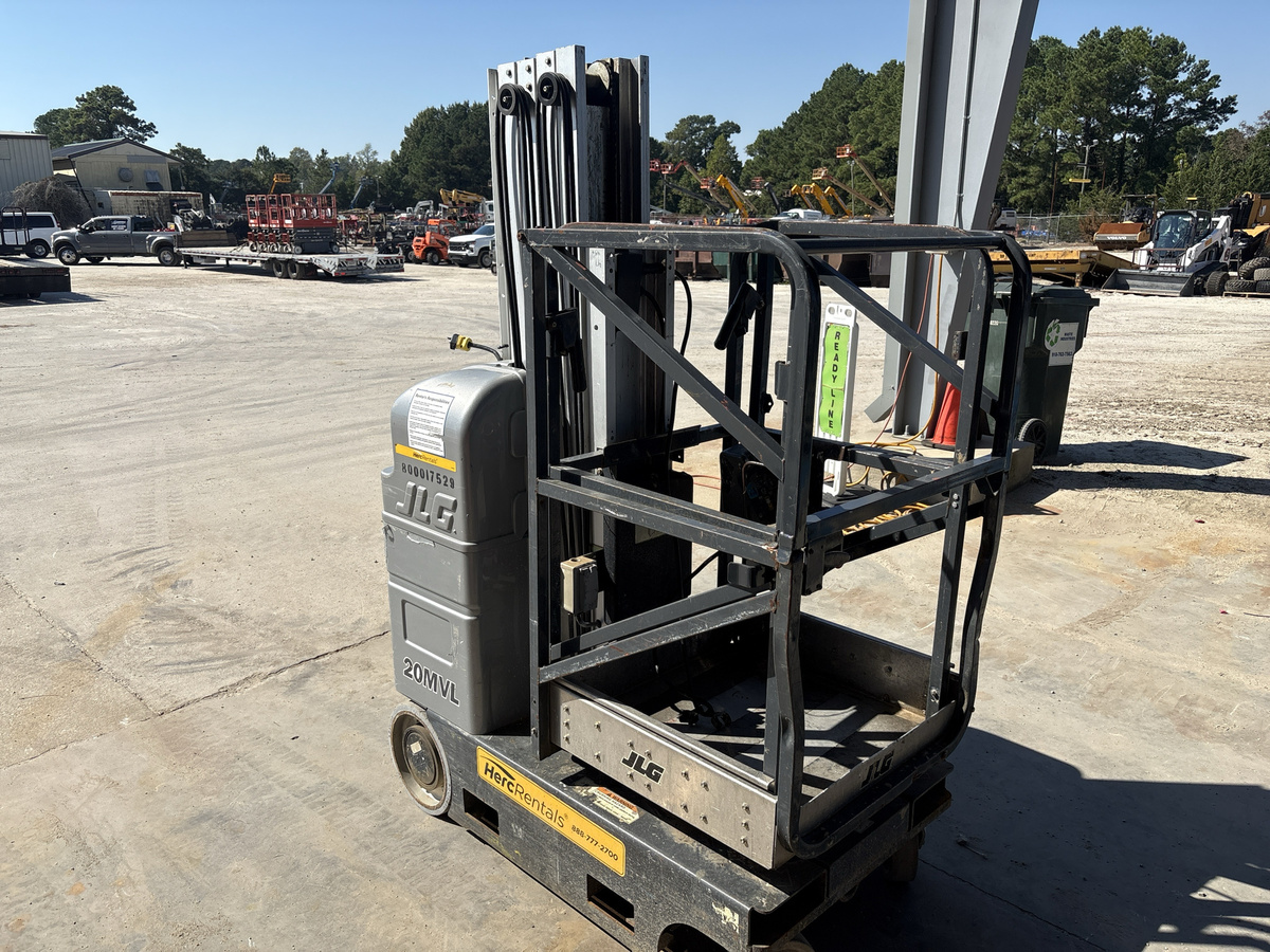 2014 JLG 20MVL-3