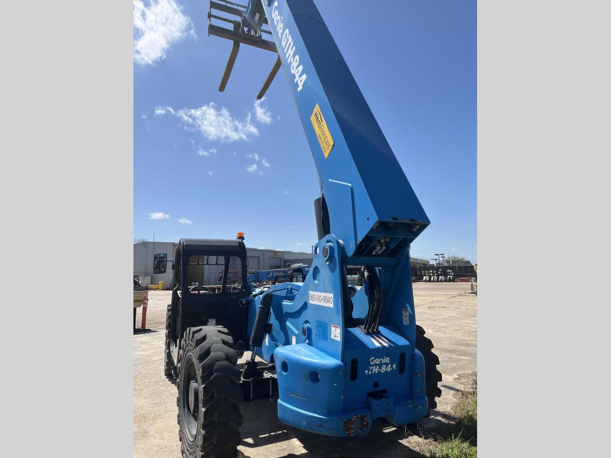 2018 Genie GTH 844
