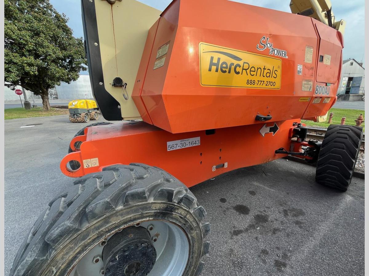 2015 JLG 800AJ-4